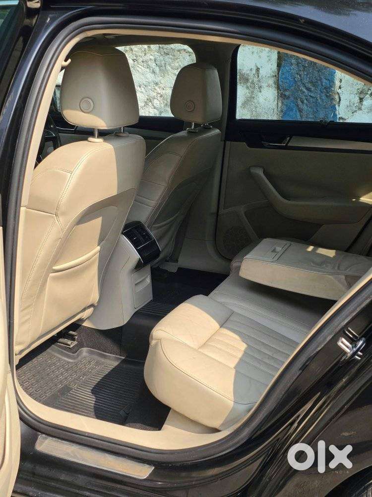 Skoda Superb Style 1.8 Tsi At, 2016, Petrol