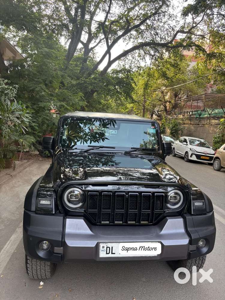 Mahindra Thar Roxx Ax7l Rwd At, 2025, Petrol