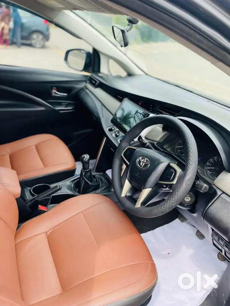 Toyota Innova Crysta 2018