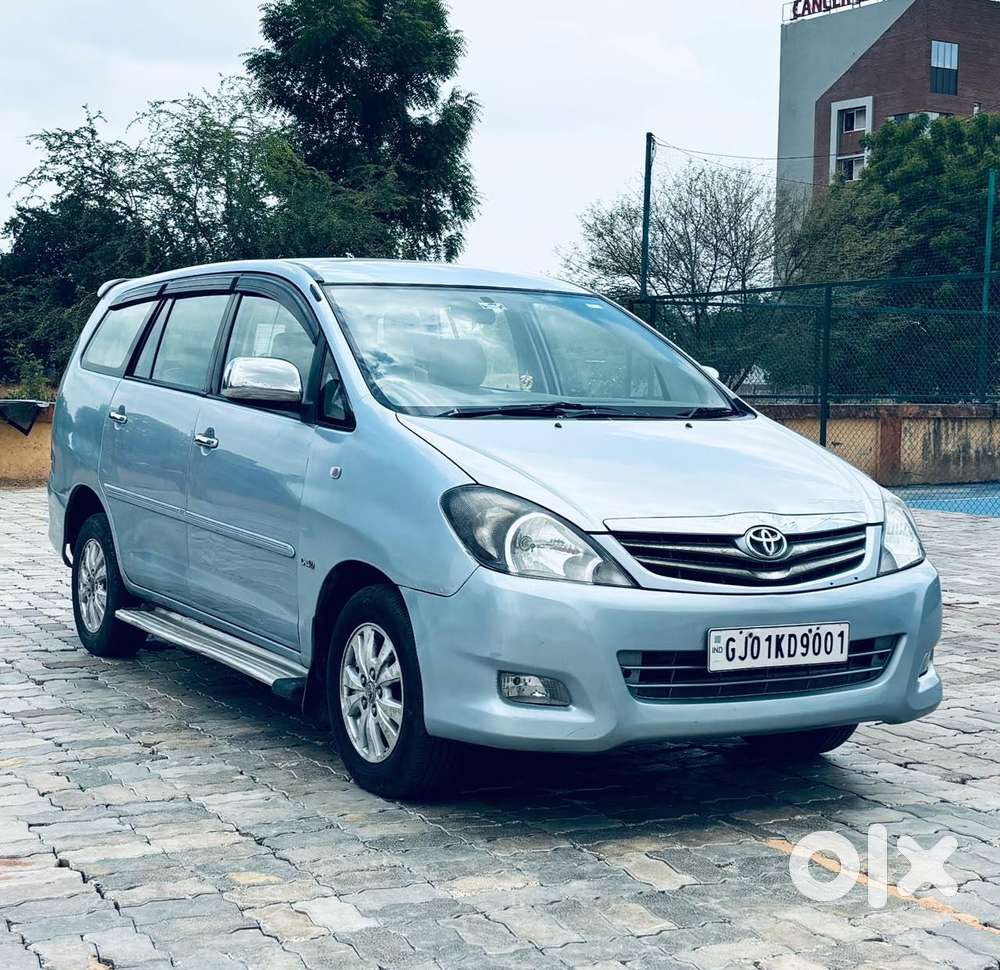 Toyota Innova 2.5 Ev Ps 8 Str, 2010, Diesel