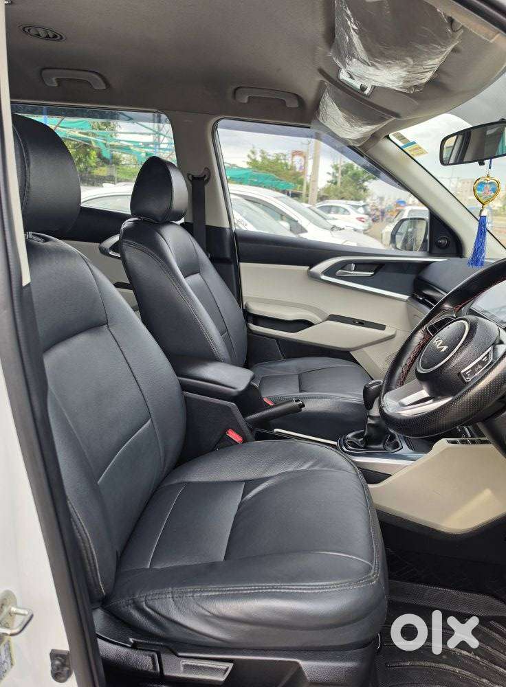 Kia Carens 1.5 Premium 7 Str, 2023, Diesel