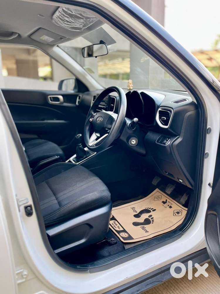 Hyundai Venue S, 2019, Petrol