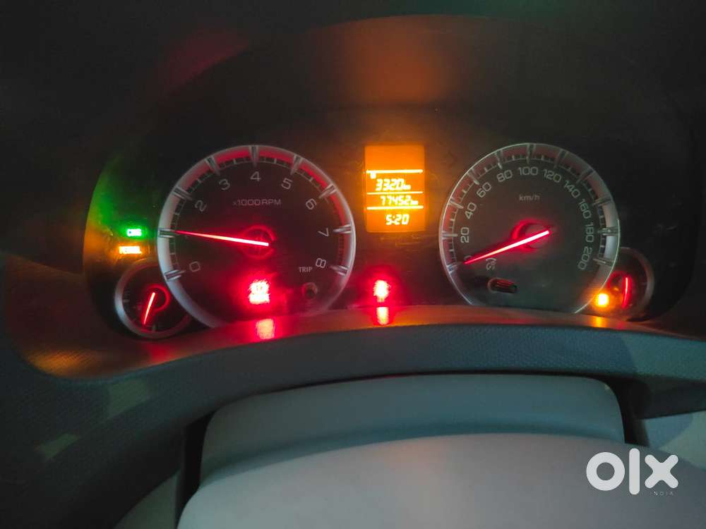 Maruti Suzuki Ertiga 1.4 Vxi Cng Anniversary Edition, 2014, Cng & Hy..
