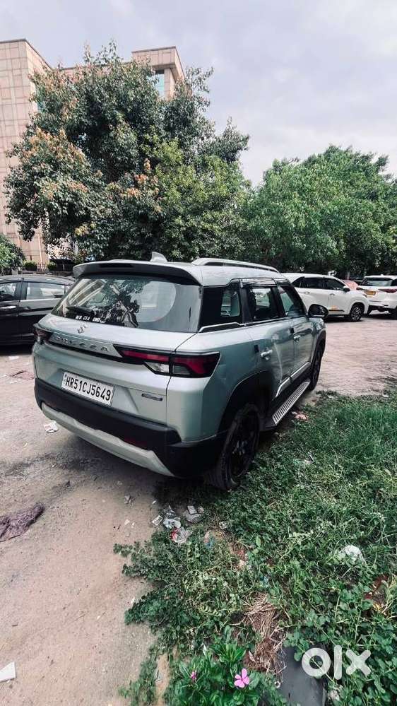 Maruti Suzuki Brezza 1.5 Zxi Plus Smart Hybrid, 2023, Cng & Hybrids