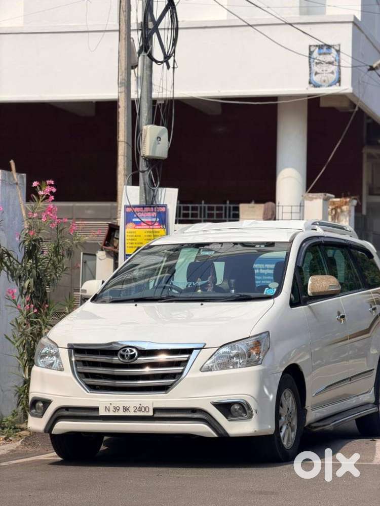 Toyota Innova 2.5 Z Diesel 7 Seater, 2013, Diesel