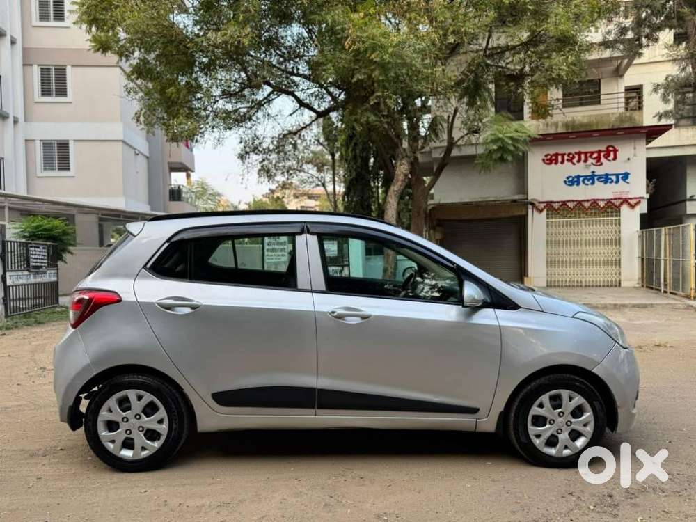 Hyundai Grand I10 2013-2016 Sportz, 2016, Petrol