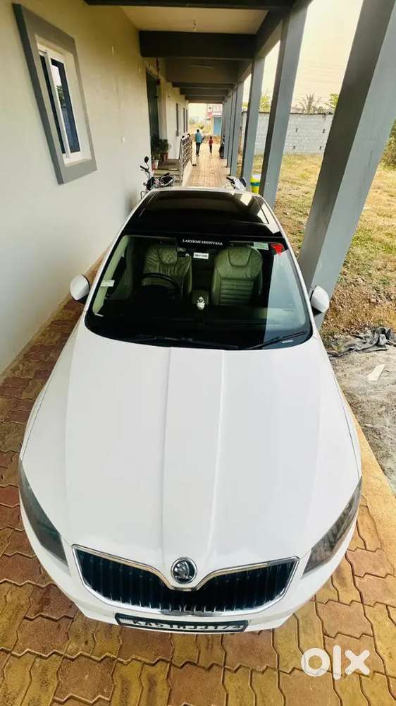 Skoda Octavia Elegance At 2.0 Cr Tdi 2016