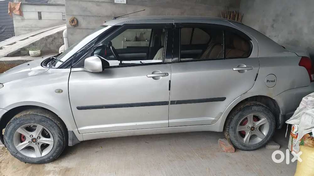 Maruti Suzuki Dzire Petrol Manual