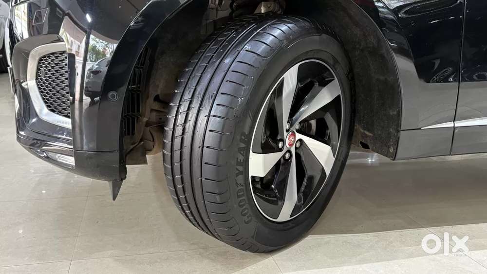 Jaguar F-pace, 2023, Petrol