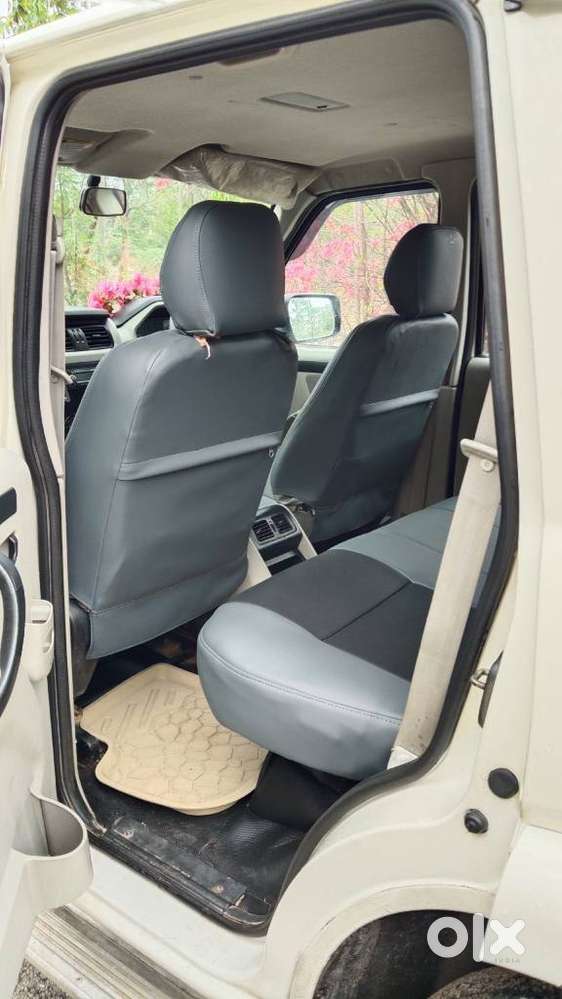 Mahindra Scorpio S4 4wd, 2016, Diesel