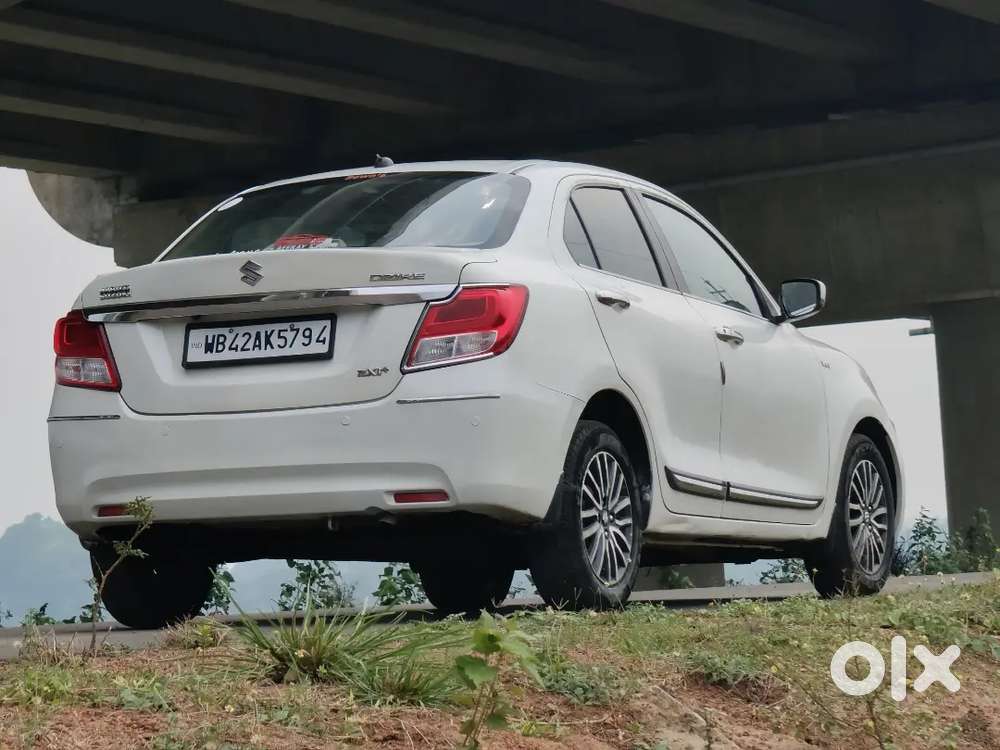 Maruti Suzuki Swift Dzire 2017 Petrol 78000 Km Driven