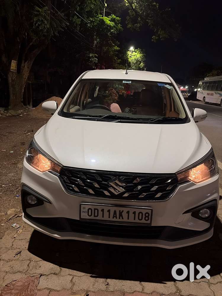 Maruti Suzuki Ertiga Zxi 2025