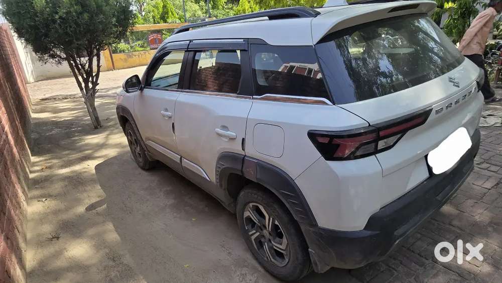 Maruti Brezza