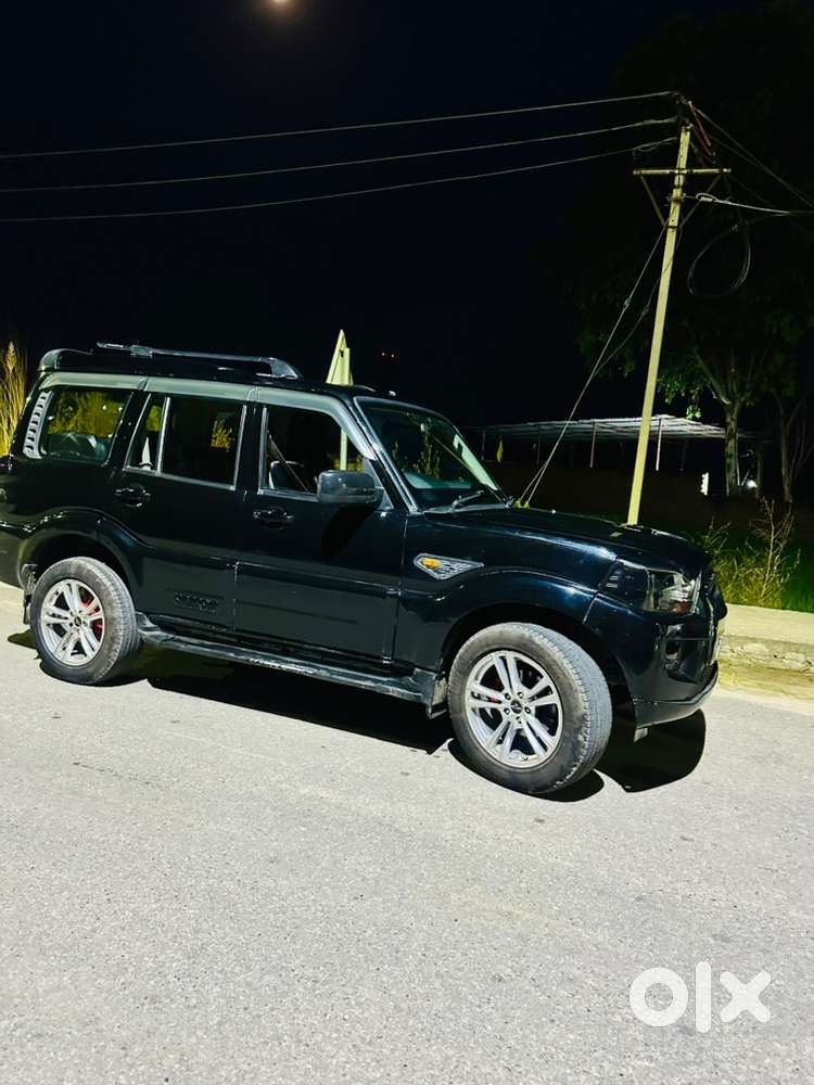 Mahindra Scorpio Classic 2016 Diesel 91000 Km Driven