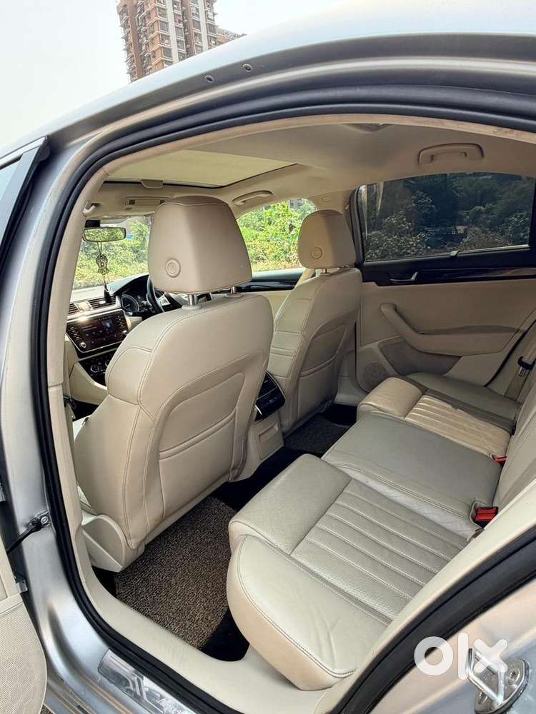 Skoda Superb L & K Petrol Automatic 2018