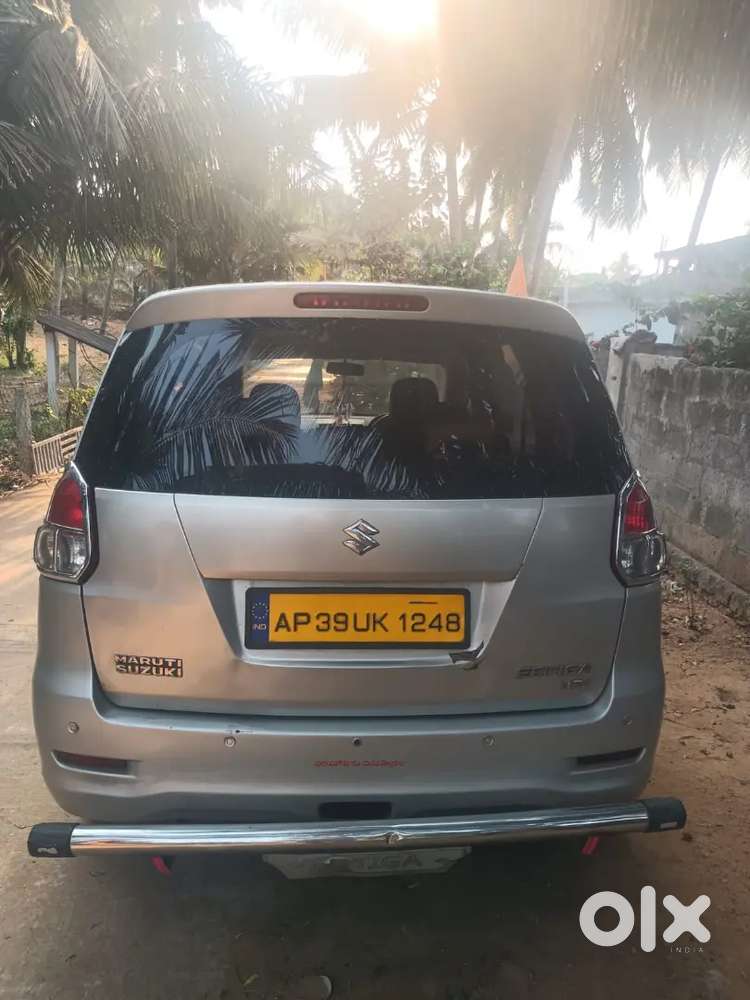 Maruti Suzuki Ertiga 2015 Diesel Well Maintained