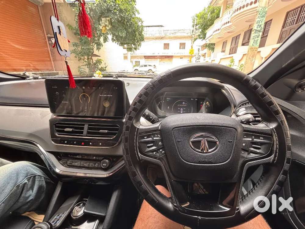 Tata Safari Adventure X 2023