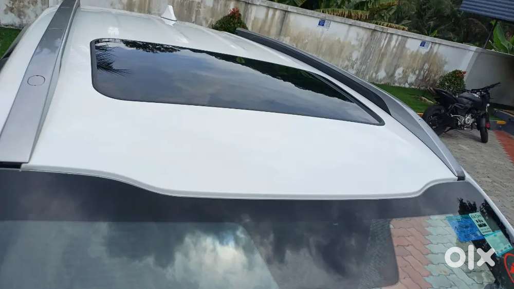 Kia Sonet 7 Dct Gtx Plus Turbo Petrol Automatic