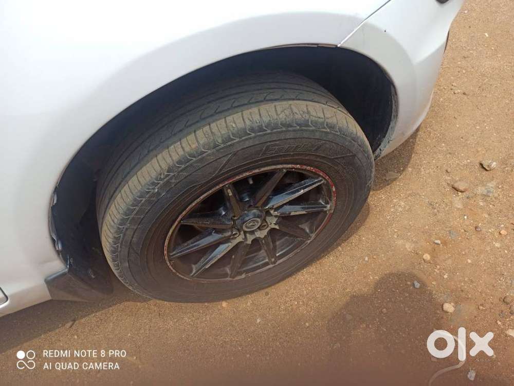 Maruti Suzuki Swift Vxi 1.2 Abs Bs-iv, 2015, Petrol