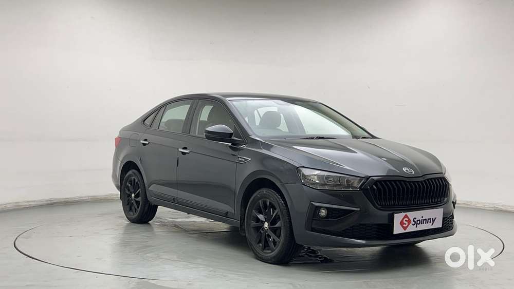 Skoda Slavia Ambition 1.0l Tsi At, 2022, Petrol
