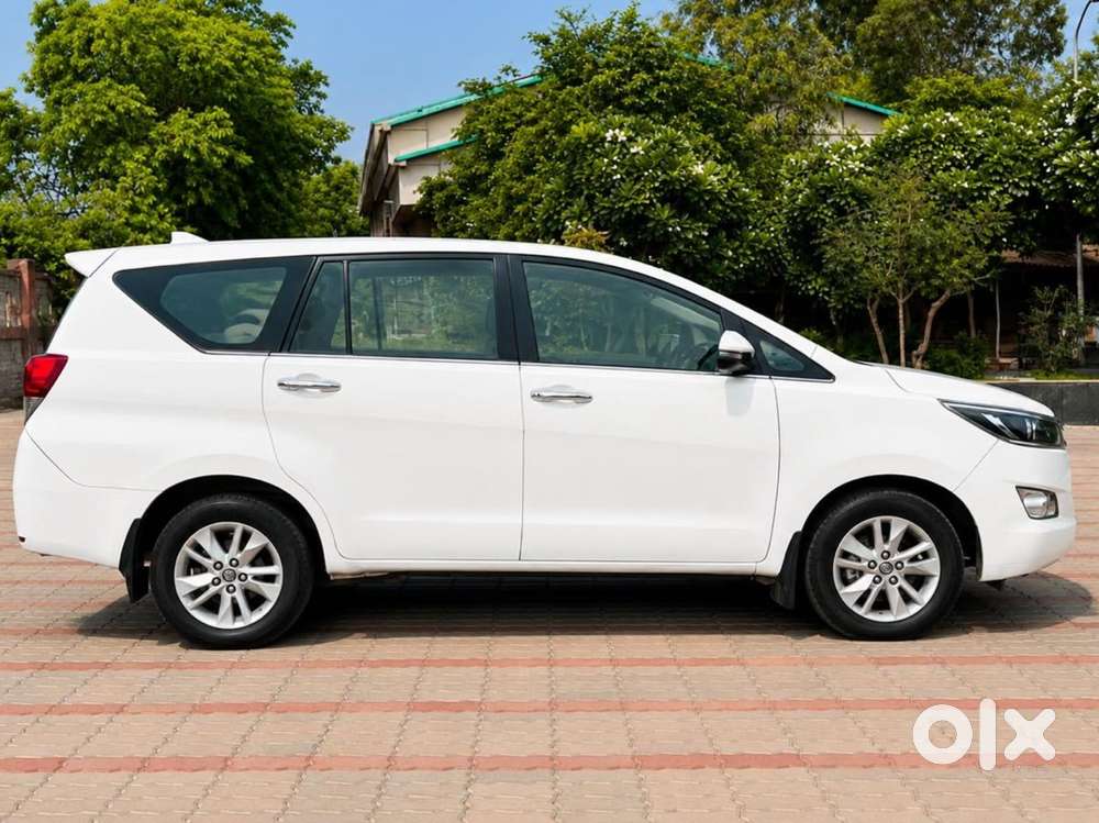 Toyota Innova Crysta 2.4 V, 2019, Diesel