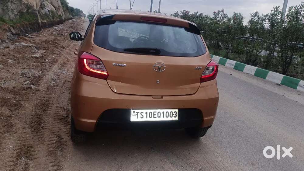Tata Tiago 2018 Revotron Xza