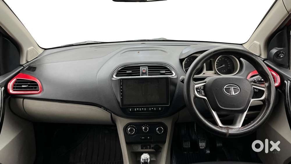Tata Tiago 1.2 Revotron Xz, 2017, Petrol