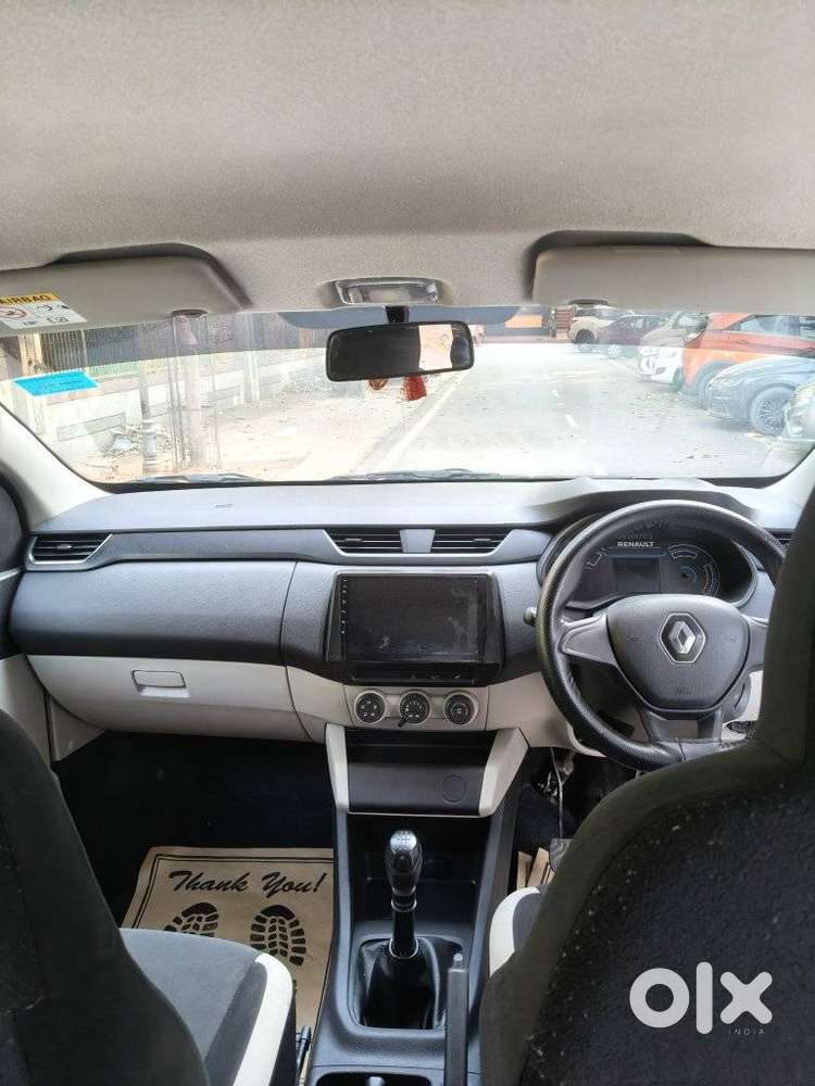 Renault Triber Rxl, 2023, Petrol