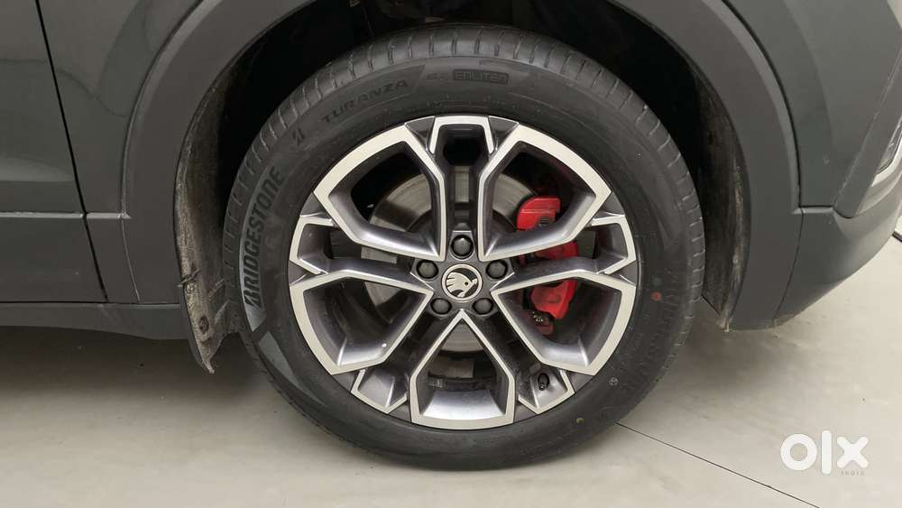 Skoda Kushaq 1.5 Tsi Style, 2022, Petrol
