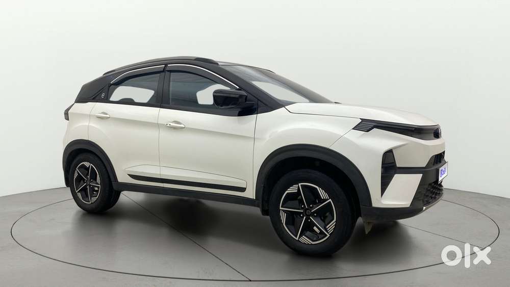 Tata Nexon Fearless S Purple 1.5 Revotorq Diesel 6mt Dual Tone, 2023..