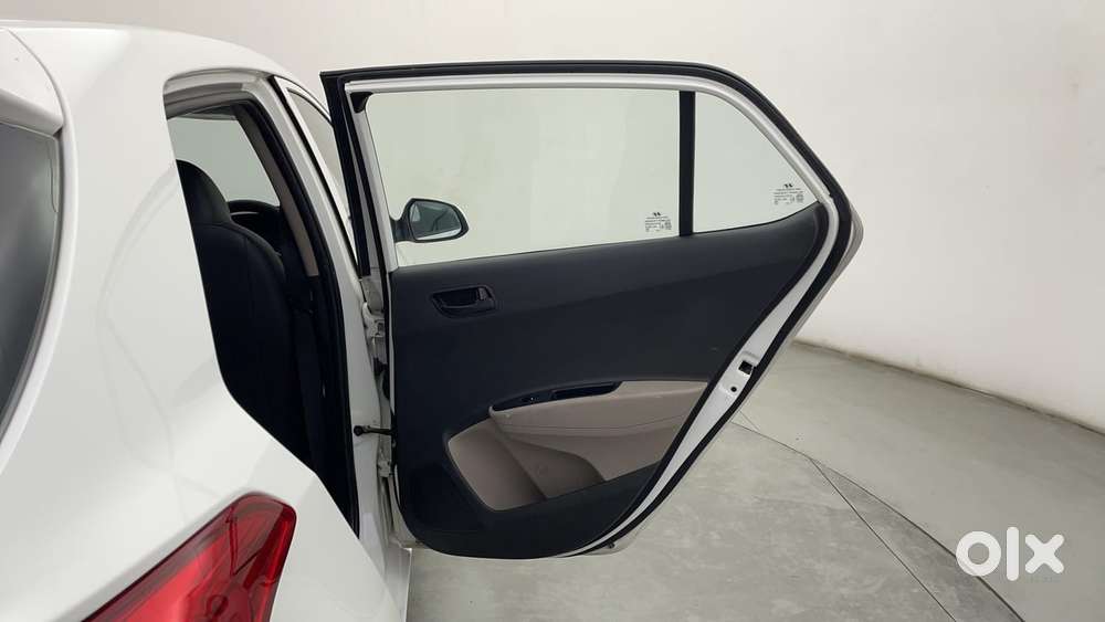 Hyundai Grand I10 1.2 Kappa Magna At, 2017, Petrol