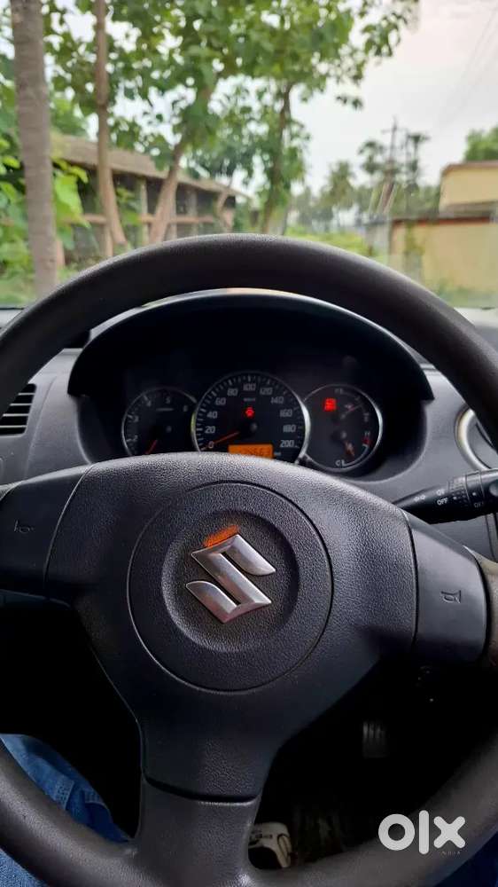 Maruti Suzuki Swift 2010 Vdi Bsiv