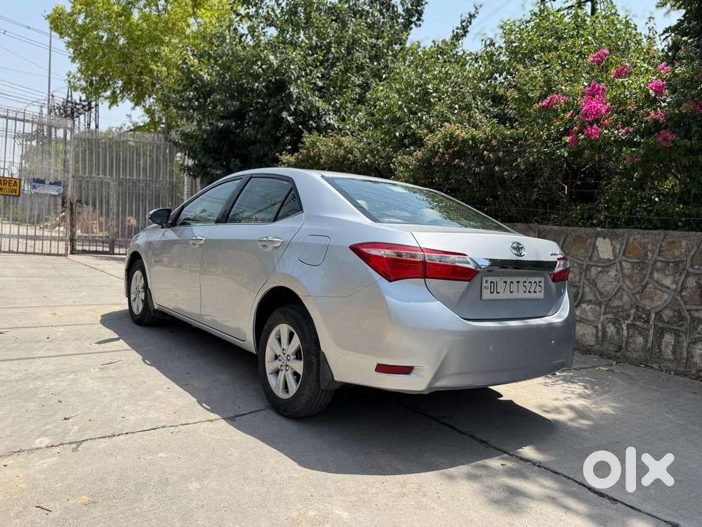 Toyota Petrol Manual 2015
