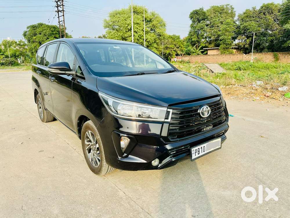 Toyota Innova Crysta 2.8 Gx At 7 Str, 2022, Diesel