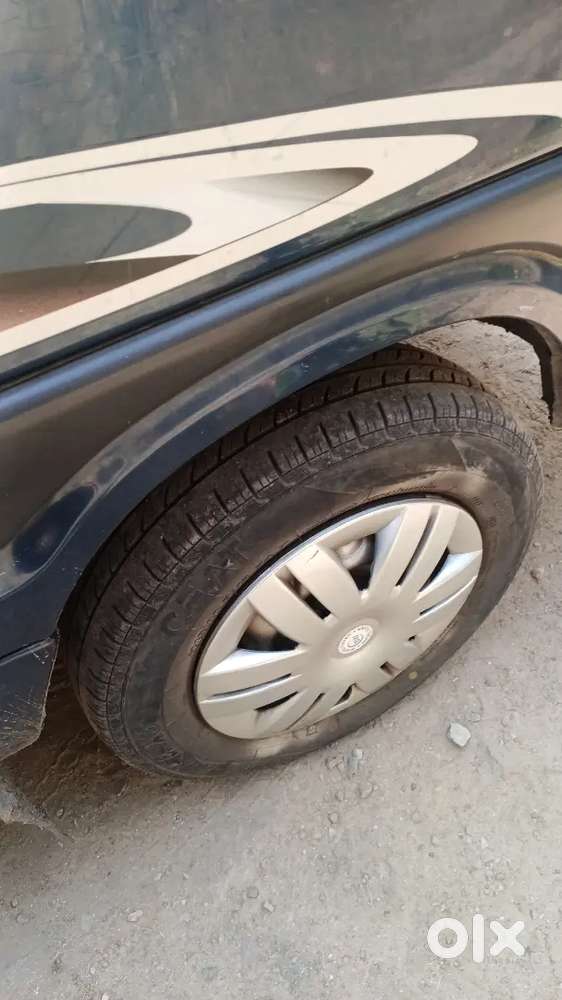 Maruti Omni Van Blue Color 5 Setter