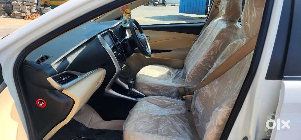 Toyota Yaris V, 2020, Petrol