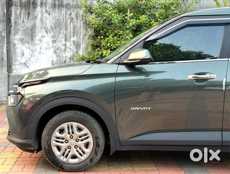 Kia Carens G1.5 6mt Gravity, 2025, Petrol
