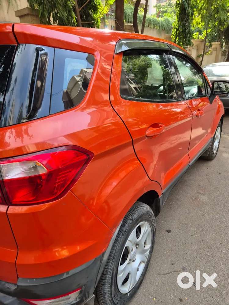 Ford Ecosport 2015 Petrol 82567 Km Driven