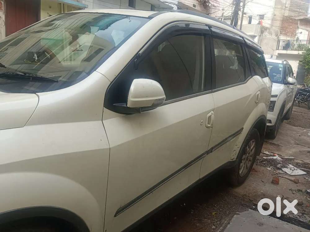 Mahindra Xuv500 2.2 2016