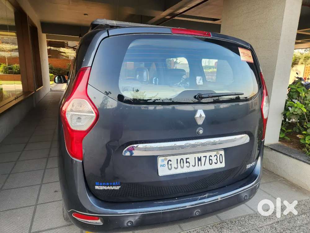Renault Lodgy 8 Seater 2015 Diesel Well Maintained