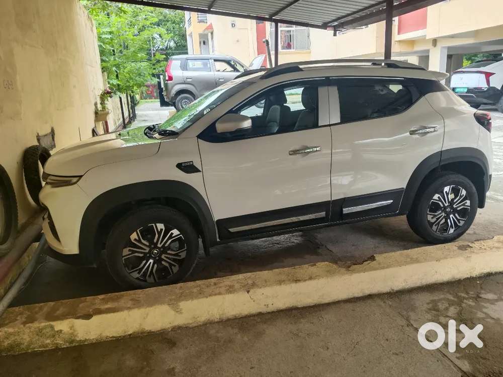 Renault Kiger 2024 Petrol 6500 Km Driven