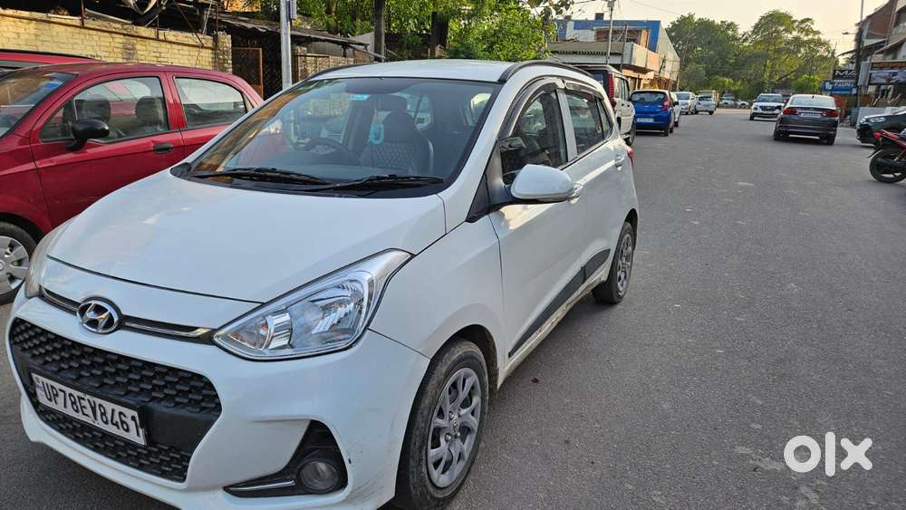 Hyundai Grand I10 Asta 1.1 Crdi (o), 2017, Petrol