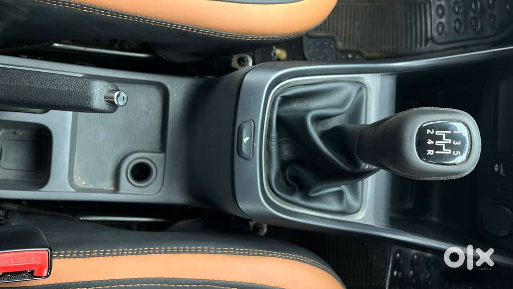 Tata Altroz 1.2 Xt, 2020, Petrol