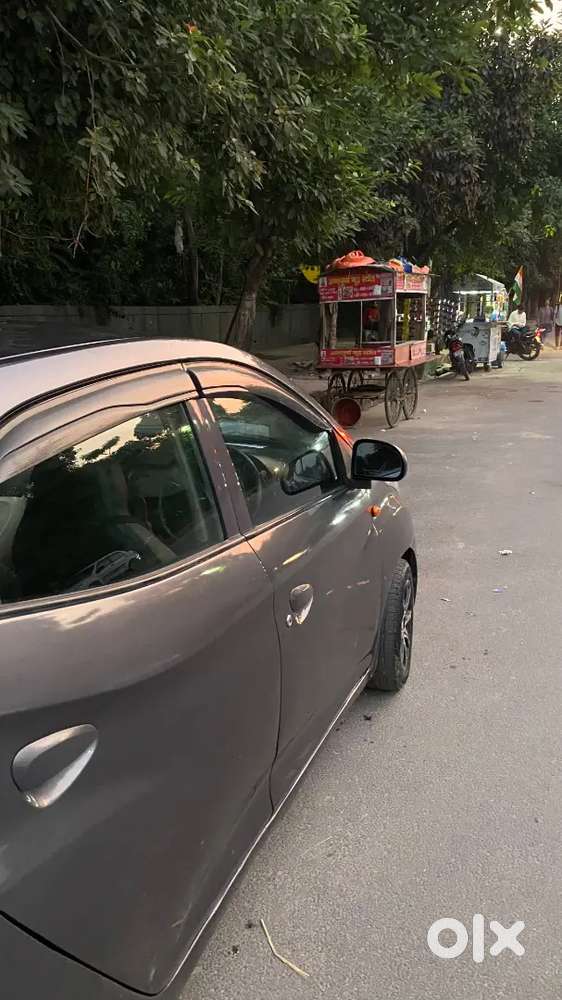 Hyundai Eon 2018 Cng & Hybrids Well Maintained