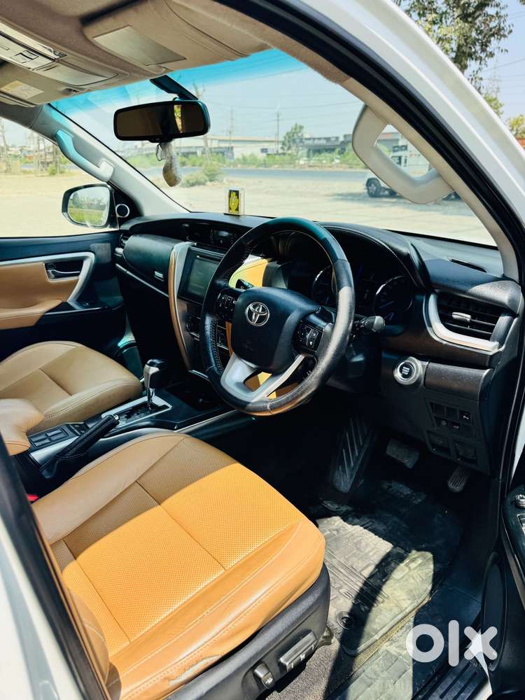 Toyota Fortuner 4x2 At 2.8 Diesel, 2019, Diesel