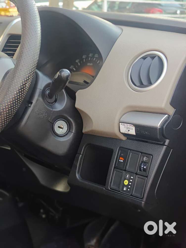 Maruti Suzuki Wagon R 1.0 2013-2019 Lxi Cng, 2016, Cng & Hybrids