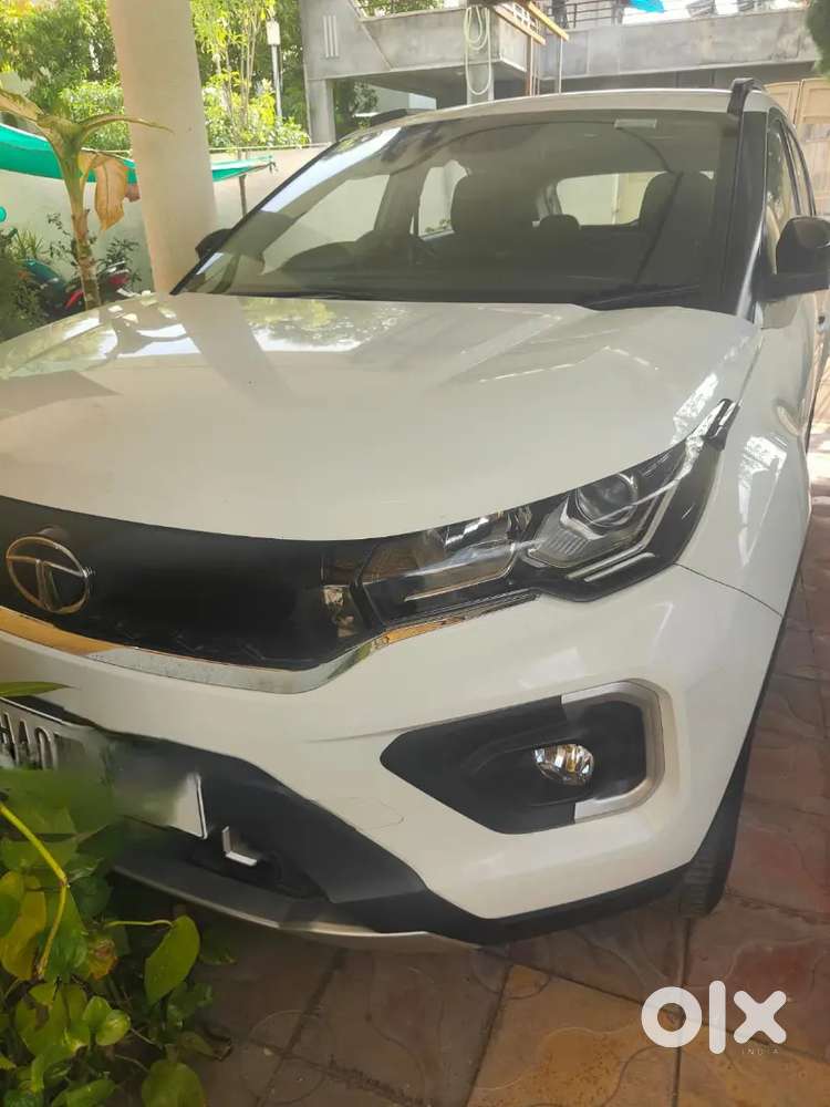 Both Doctor Owner.highly Maintained .top Modeltata Nexon Petrol 2021