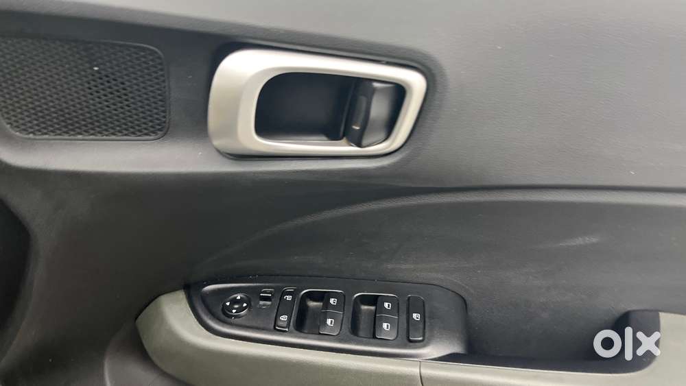Hyundai Venue S, 2021, Petrol
