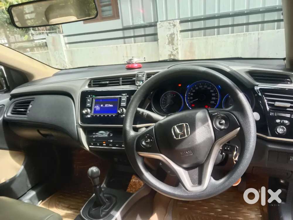 Honda Cirty Well Maintained New Tyres, Full Cover Insurance, ₹5,60,000