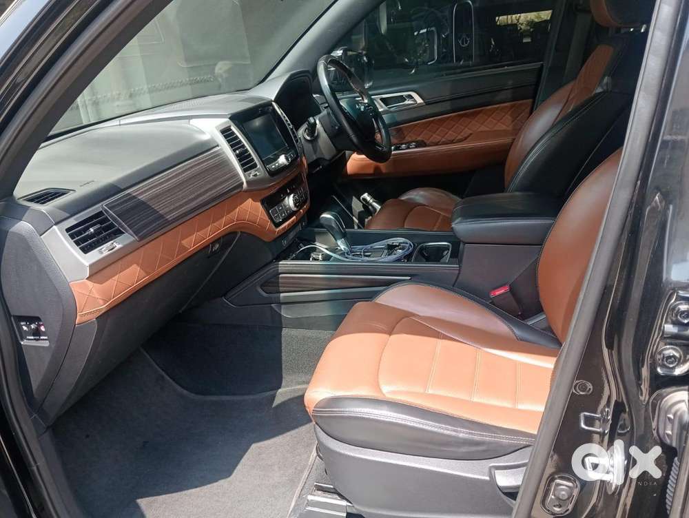 Mahindra Alturas G4 2021 Diesel
